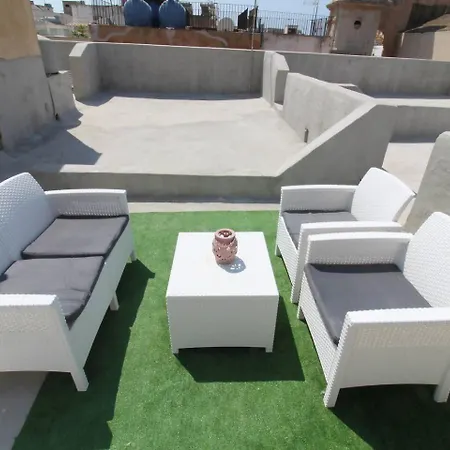 Sole Apartment *